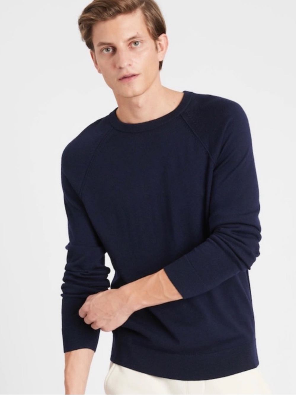 Banana Republic Merino Wool Crewneck Sweater in Navy Blue